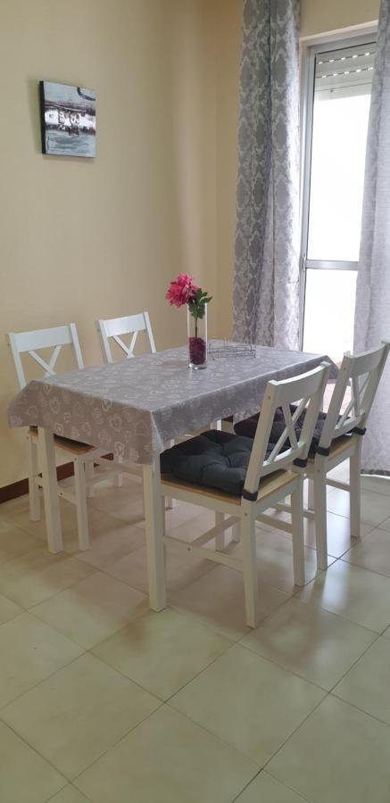 Casa Mercedes Rota Bagian luar foto